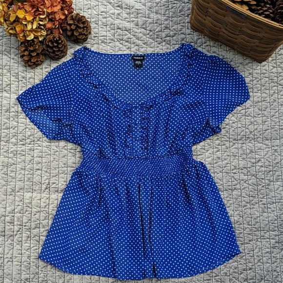 torrid Tops - Torrid Polkadot Pinup Top